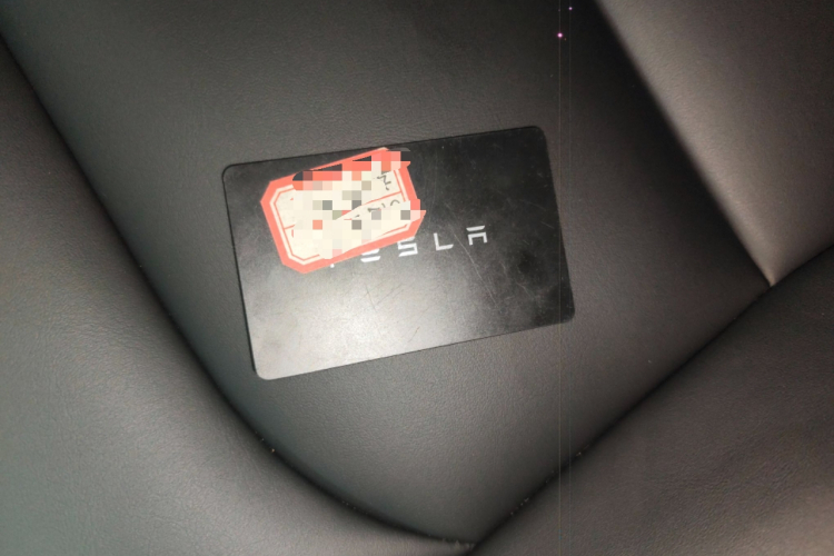 特斯拉 Model Y 2024款 后轮驱动版中控内饰11