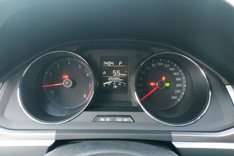 大众 宝来 2018款 1.5L 自动时尚型中控内饰14