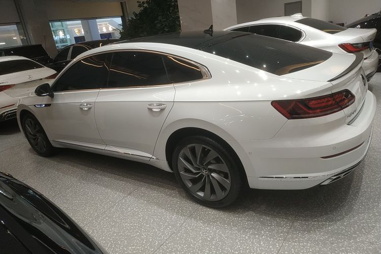 一汽-大众CC 2025款 380TSI 夺目 众享款车身外观4