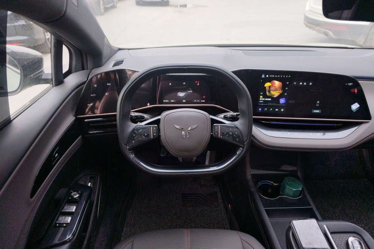 红旗EH7 2025款 600 智选版局部细节13