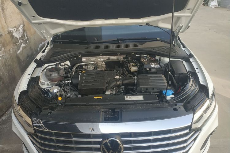 大众 朗逸 2024款 1.5L 自动五百万版机舱底盘24