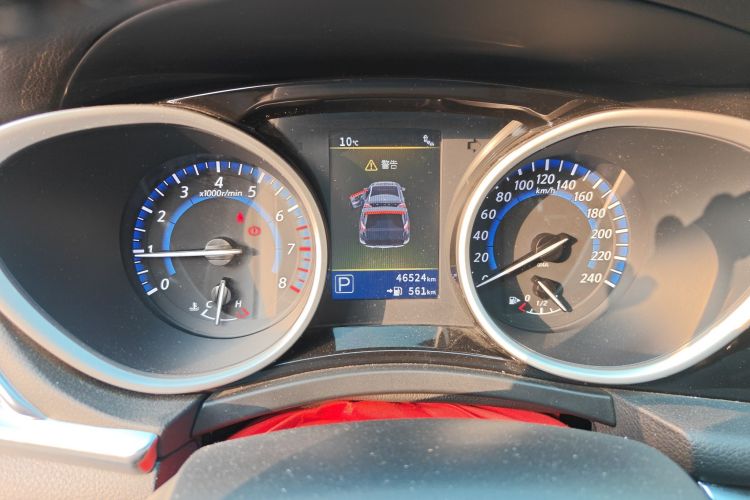 启辰T90 2018款 2.0L CVT智联领尚版 国V中控内饰14