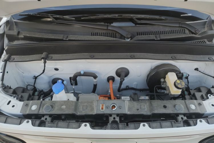 吉利银河 2024款 熊猫mini 200km 耐力熊机舱底盘24