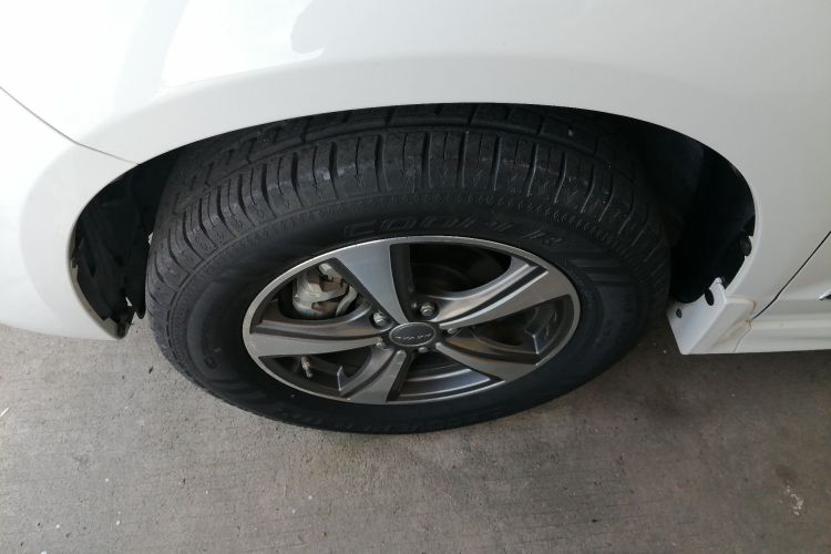 哈弗H6 2017款 经典版 1.5T 自动两驱精英型车身外观6007