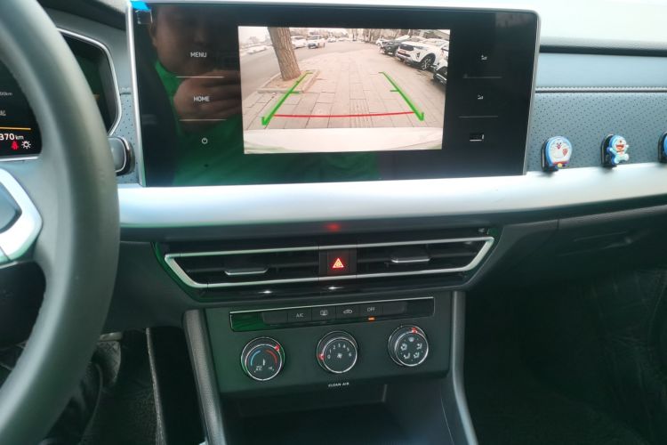 大众 朗逸 2023款 300TSI DSG满逸版中控内饰16