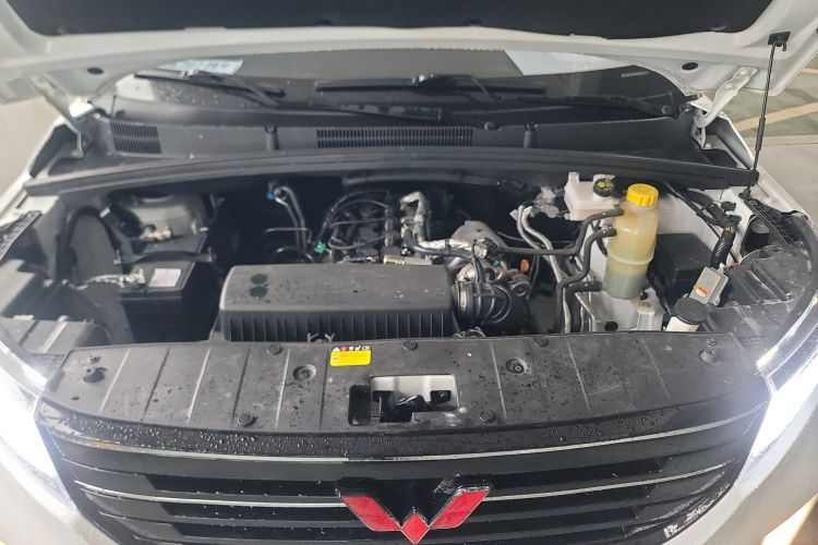 五菱汽车 五菱征程 2021款 1.5T 手动豪华型机舱底盘24