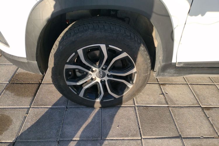 奇瑞新能源 瑞虎3xe 2018款 480 畅行版车身外观6007