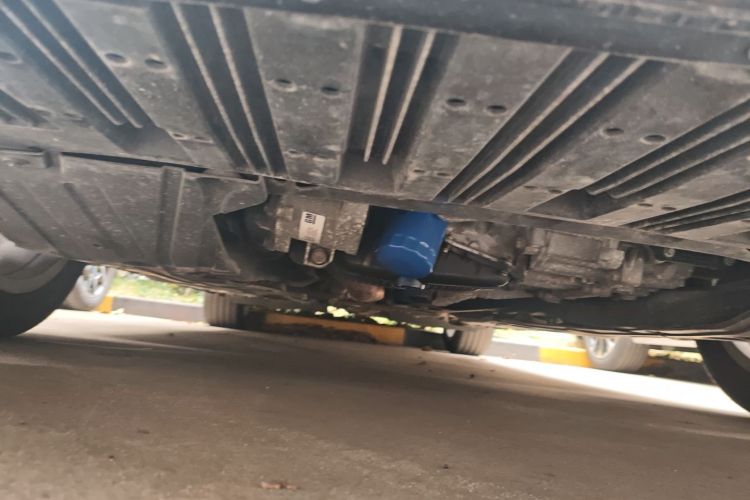 别克 君越 2020款 652T 豪华型局部细节9008