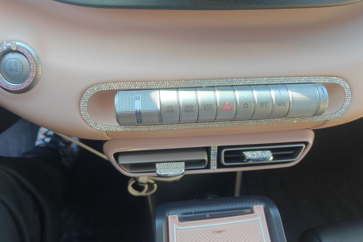 比亚迪 海鸥 2025款 305km 活力版中控内饰18