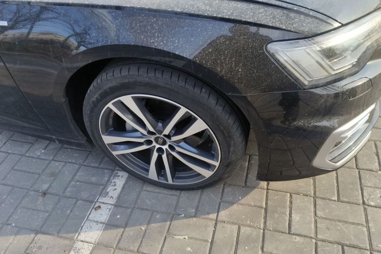 奥迪A6L 2024款 40 TFSI 豪华动感型车身外观6007