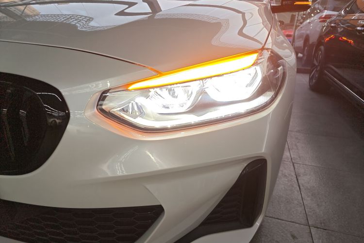 宝马1系 2023款 125i M运动曜夜版局部细节36