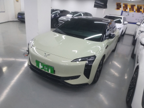 红旗EH7 2024款 690 Pro