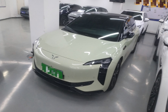 红旗EH7 2024款 690 Pro