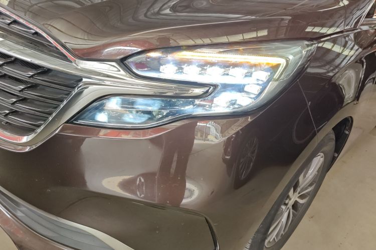 别克GL8 2020款 ES陆尊 653T 舒适型车身外观36