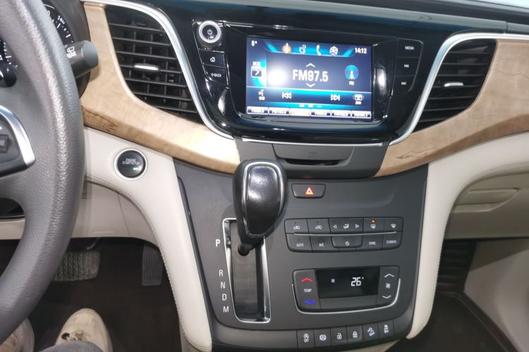 别克GL8 2017款 ES 28T 舒适型 国V局部细节16