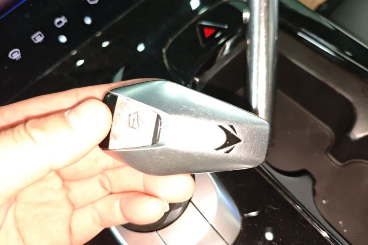 ARCFOX极狐 极狐 阿尔法T(ARCFOX αT) 2023款 480 森林版 175kW中控内饰11