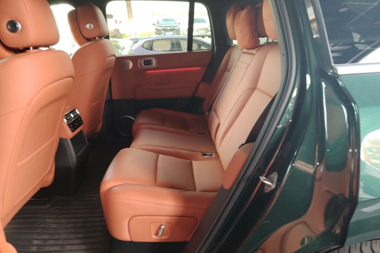 理想汽车 理想L6 2024款 Pro中控内饰21