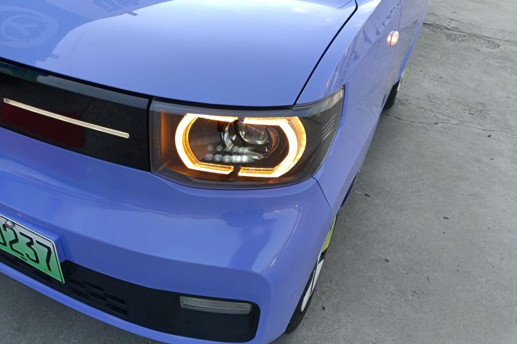 五菱汽车 宏光MINIEV 2022款 马卡龙绘色款 磷酸铁锂车身外观36