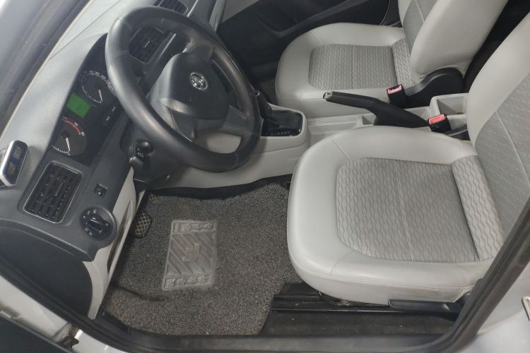 斯柯达 昕锐 2015款 1.6L 自动智选型中控内饰19