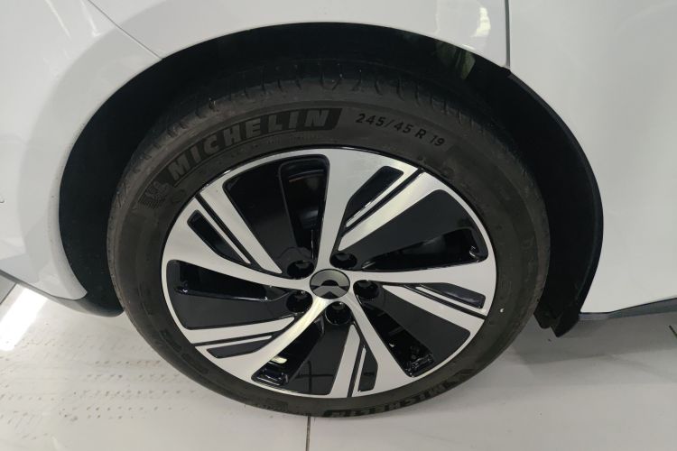 蔚来ET5 2022款 75kWh车身外观6008