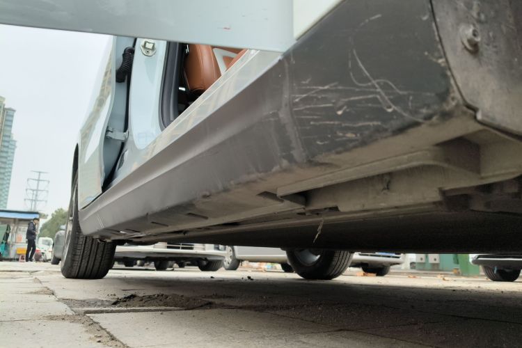 江淮钇为 钇为3 2023款 505km Air局部细节9001