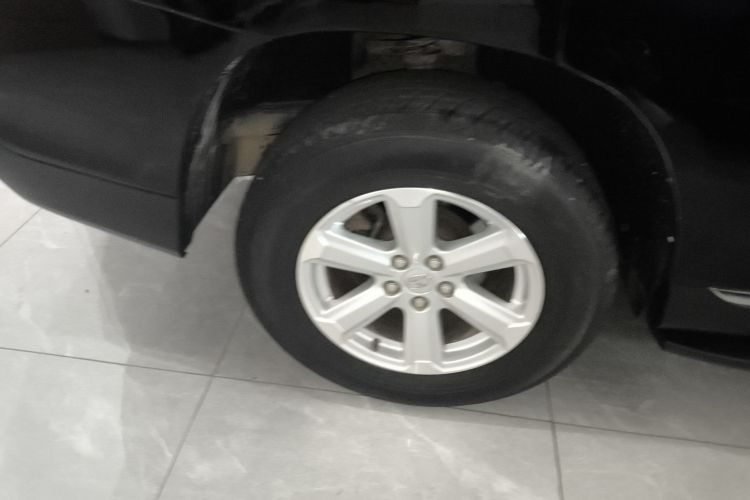 丰田 汉兰达 2012款 2.7L 两驱5座精英版车身外观6003