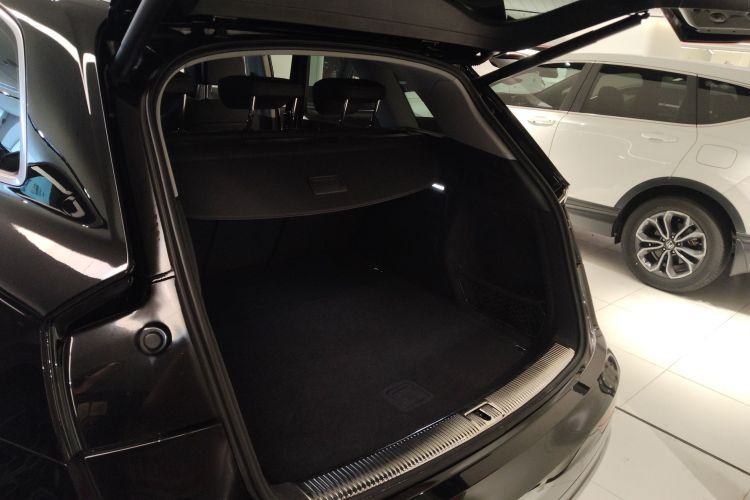 奥迪Q5L 2022款 改款 40T 豪华动感型局部细节23