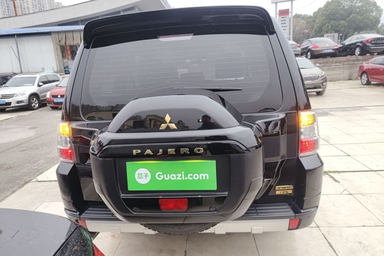 三菱 帕杰罗（平行进口） 车身外观6004