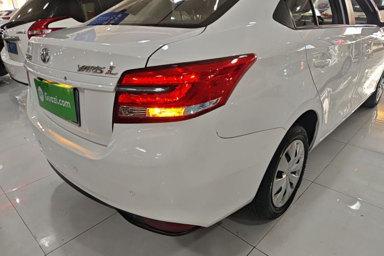 丰田 YARiS L 致享 2019款 1.5E CVT魅动版 国VI车身外观9