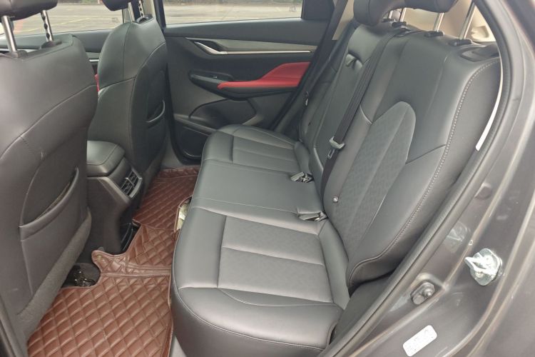 长安CS55PLUS 2021款 蓝鲸版 1.5T DCT尊贵型中控内饰21