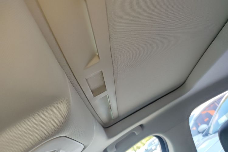 别克 威朗 2018款 三厢 15S 自动领先型局部细节22