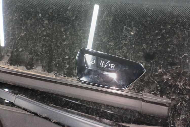 大众 高尔夫 2025款 300TSI R-Line中控内饰11