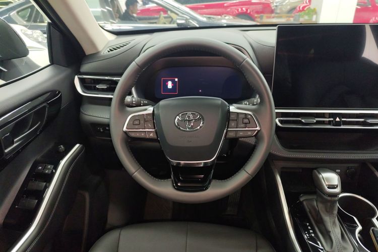 丰田 汉兰达 2026款 2.5L智能电混双擎两驱精英版 7座中控内饰13