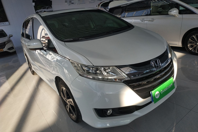 本田 奥德赛 2015款 2.4L 智享版车身外观3