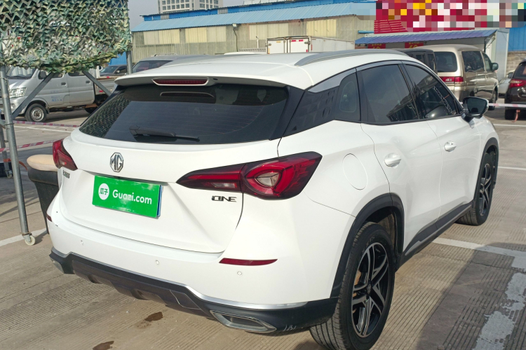 名爵 MG ONE 2022款 α-数智运动系列 1.5T 初创版车身外观7