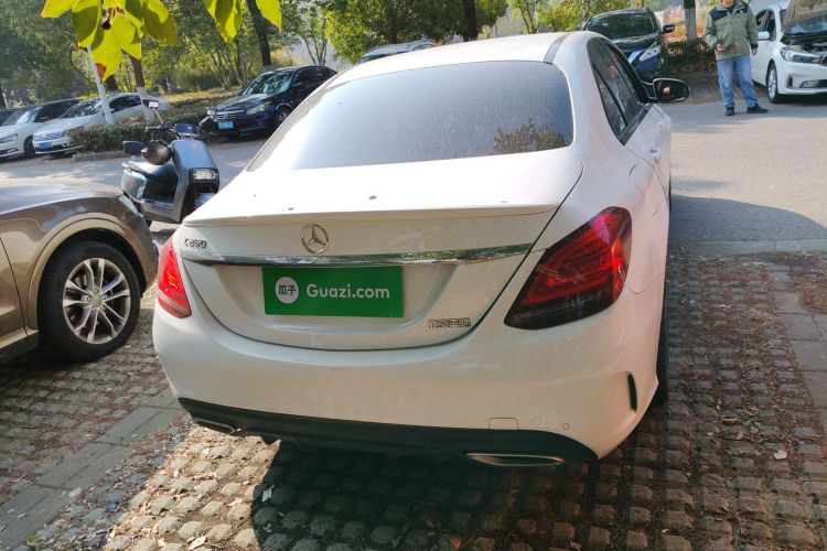 奔驰C级 2021款 C 260 星耀臻藏版车身外观6