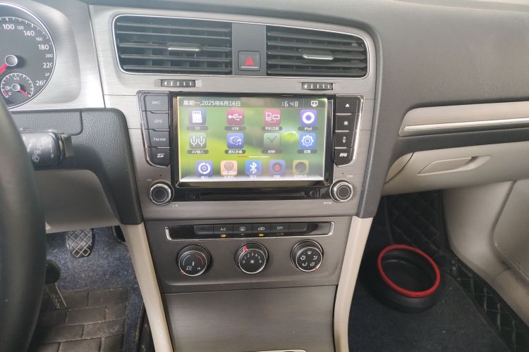 大众 高尔夫 2015款 1.4TSI 手动舒适型局部细节16