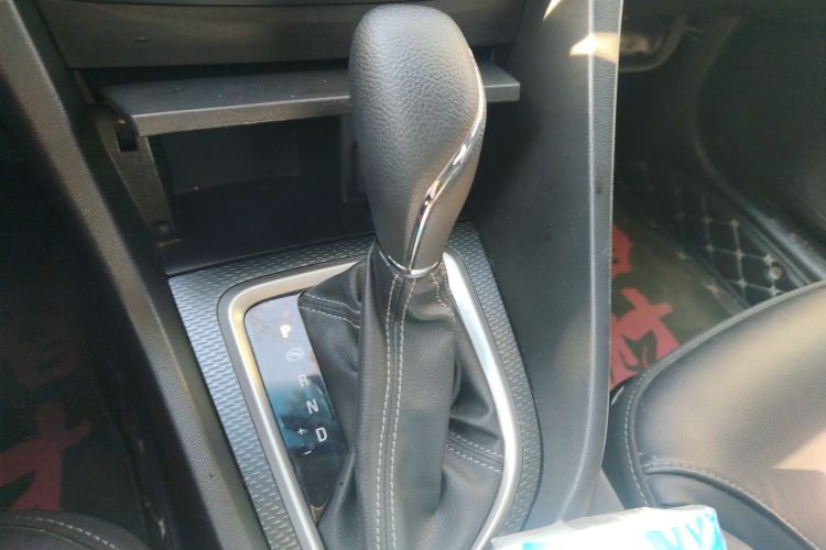 别克 阅朗 2019款 18T 自动互联精英型 国VI中控内饰18