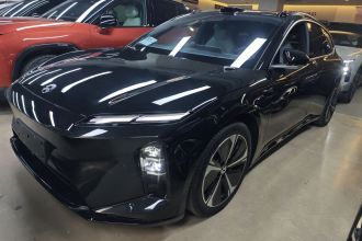 蔚来ET5T 2025款 75kWh Touring