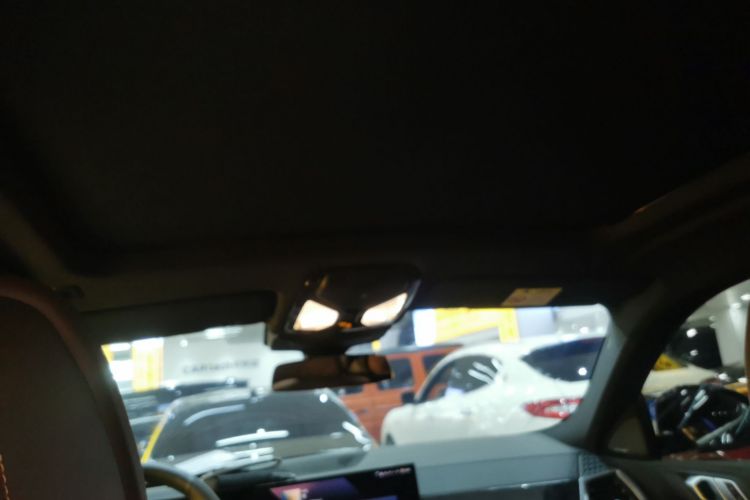 宝马X6 2023款 xDrive40i 尊享型 M运动套装中控内饰22