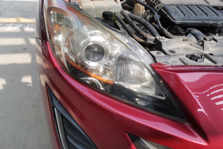 马自达3星骋 2015款 三厢 1.6L 自动精英型车身外观8