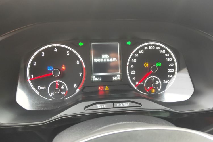 捷达VS7 2020款 1.4T 自动荣耀型中控内饰14