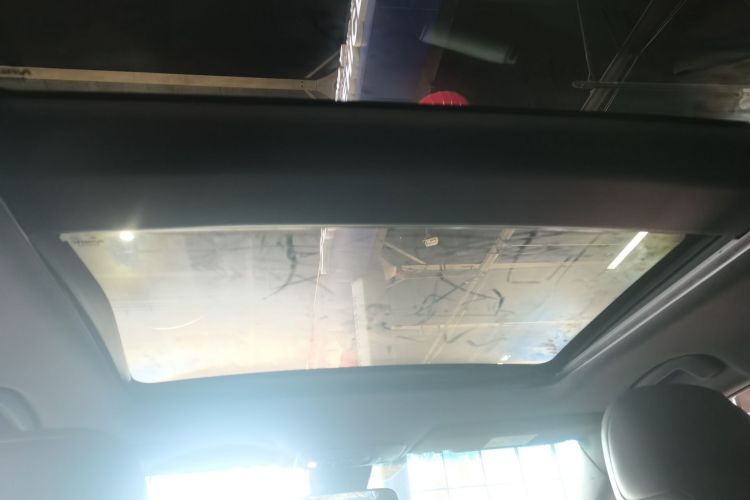 丰田 亚洲龙 2019款 2.5L Touring尊贵版 国VI中控内饰22