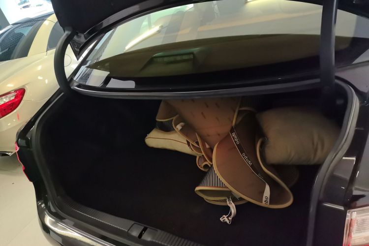 雷克萨斯ES 2016款 200 Midnight特别限量版局部细节23