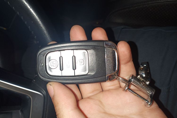 日产 奇骏 2021款 2.0L CVT 2WD XL ITS舒适纪念版中控内饰7001