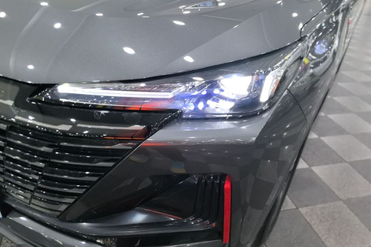 长安CS55PLUS 2022款 第二代 1.5T DCT尊贵型局部细节36