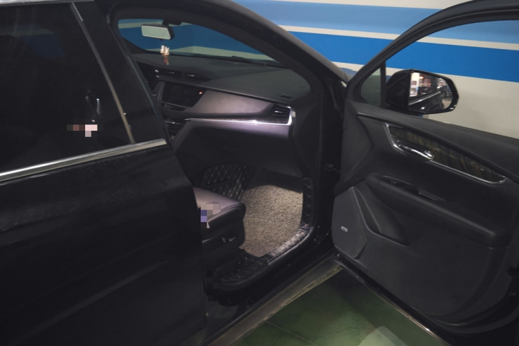 凯迪拉克XT5 2018款 28E 四驱技术型局部细节9005