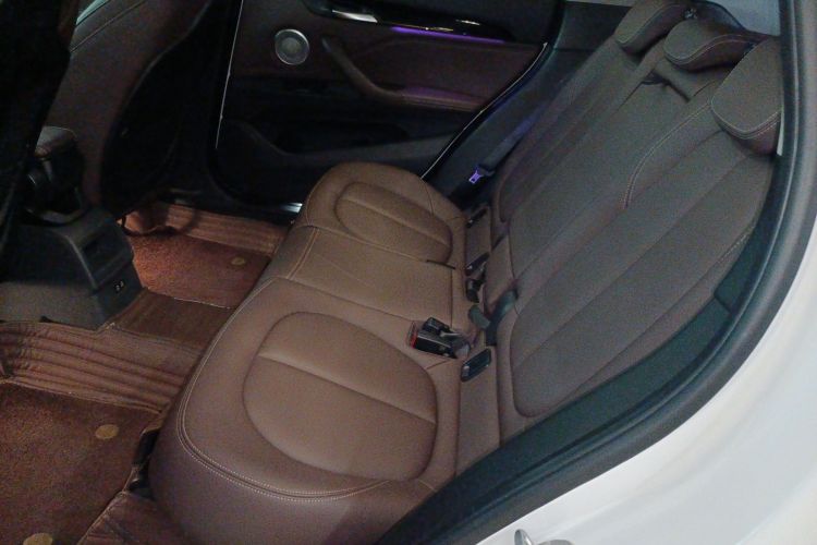 宝马X1 2021款 改款 sDrive20Li 时尚型中控内饰7004