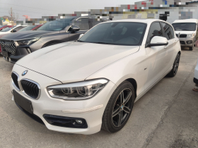 宝马1系(进口) 2018款 118i 运动设计套装