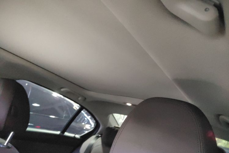 宝马3系 2020款 320Li M运动套装局部细节22